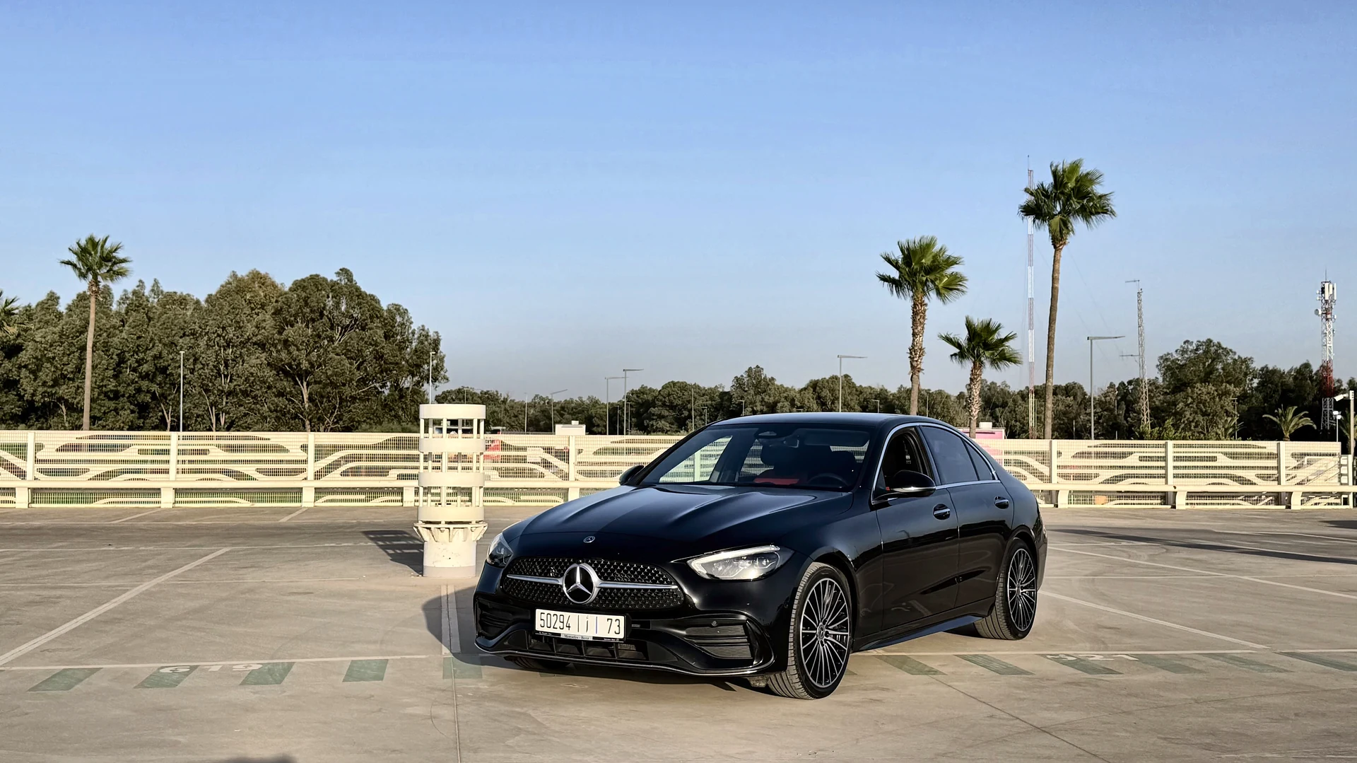 Mercedes-Benz C-Class AMG vue 1