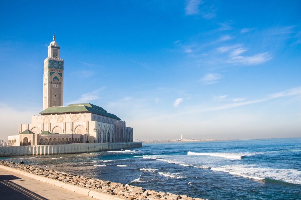 casablanca-2807439_1280 (2) (1)